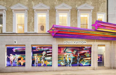 louis vuitton shop london.